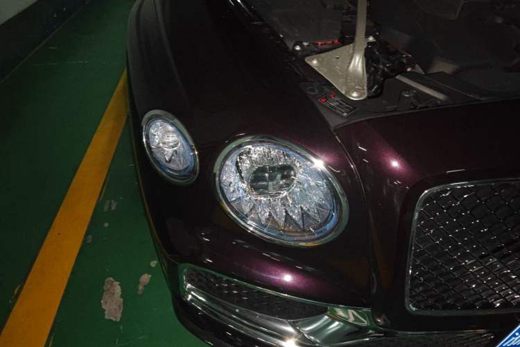 Used Bentley Flying Spur  Right Front Headlight