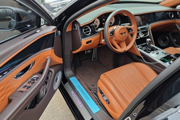 Used Bentley Flying Spur Plug-in Hybrid 2022 2.9T V6 Hybrid Mulliner Driver Seat