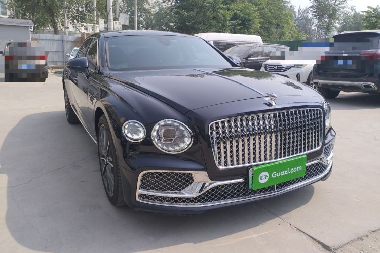 Used Bentley Flying Spur Plug-in Hybrid 2022 2.9T V6 Hybrid Front Right 45 Deg