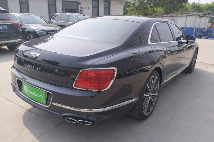 Used Bentley Flying Spur Plug-in Hybrid 2022 2.9T V6 Hybrid Rear Right 45 Deg