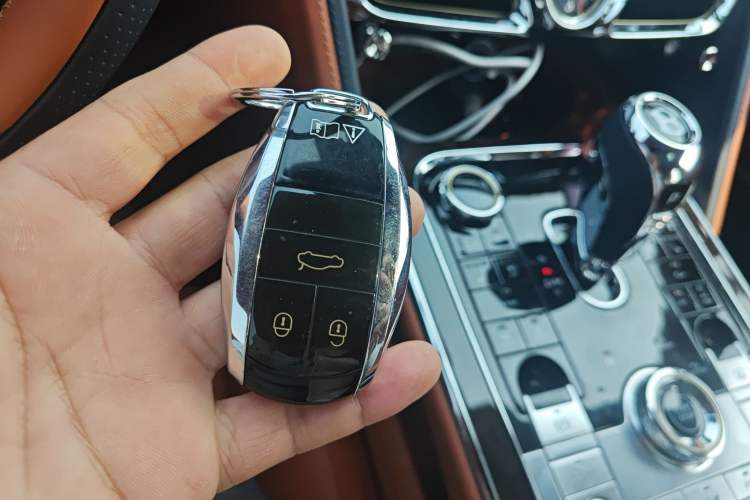 Used Bentley Flying Spur Plug-in Hybrid 2022 2.9T V6 Hybrid Vehicle Key