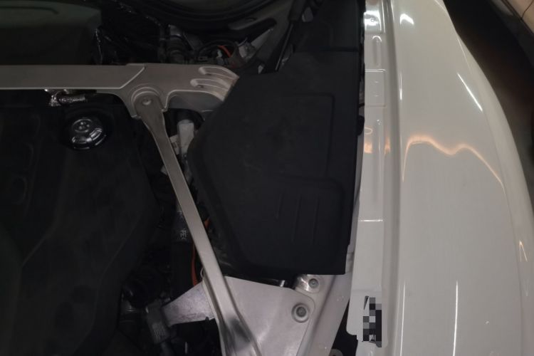 Used Bentley Flying Spur Plug-in Hybrid 2022 2.9T V6 Hybrid Engine Bay Left