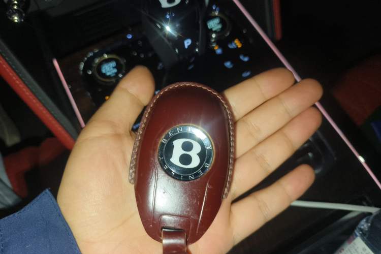 Used Bentley Flying Spur Plug-in Hybrid 2022 2.9T V6 Hybrid Vehicle Key