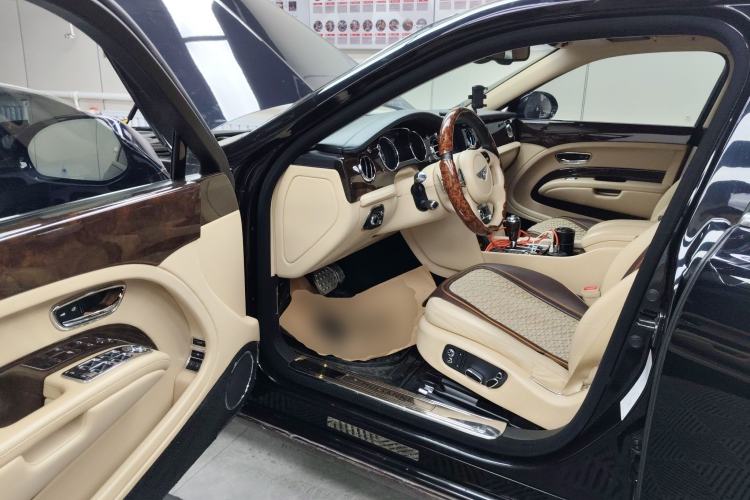 Used Bentley Mulsanne 2011 6.8T Luxury Edition Driver Seat