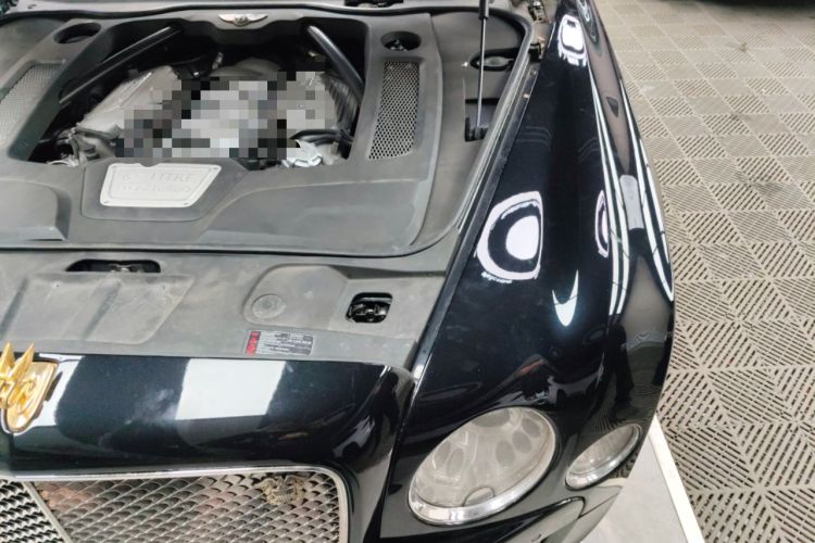 Used Bentley Mulsanne 2011 6.8T Luxury Edition Engine Bay Left