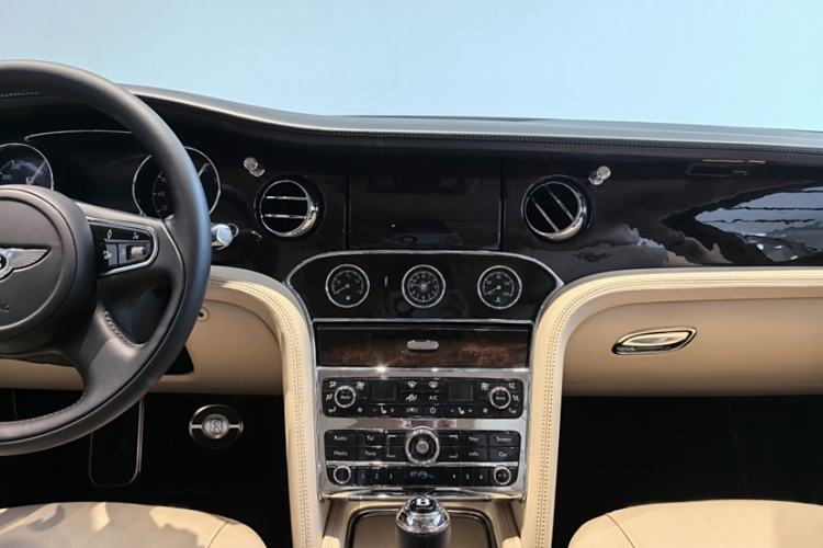 Used Bentley Mulsanne 2011 6.8T Luxury Edition Interior 5