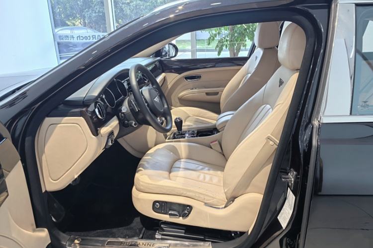 Used Bentley Mulsanne 2011 6.8T Luxury Edition Interior 7
