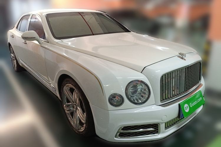 Used Bentley Mulsanne 2011 6.8T Luxury Edition Front Right 45 Deg