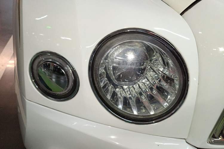 Used Bentley Mulsanne 2011 6.8T Luxury Edition Right Front Headlight
