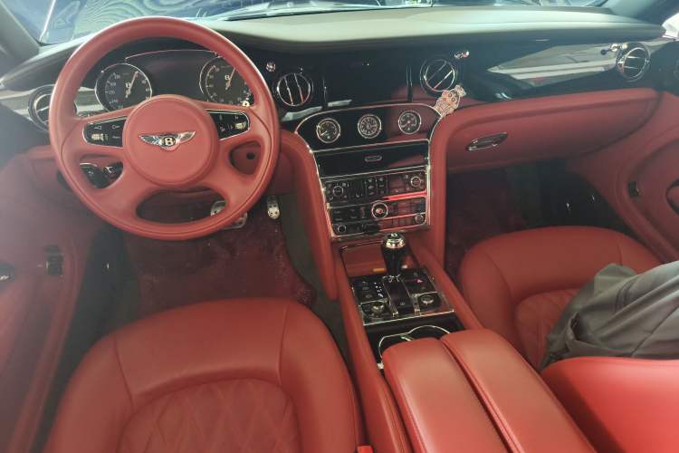 Used Bentley Mulsanne 2013 6.8T Mulliner Special Edition Center Console
