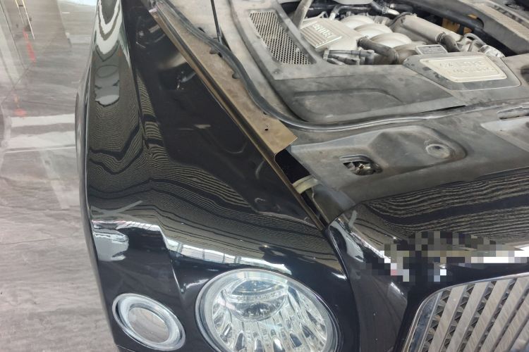 Used Bentley Mulsanne 2013 6.8T Mulliner Special Edition Engine Bay Right