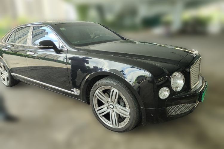 Used Bentley Mulsanne 2013 6.8T Mulliner Special Edition Front Right 45 Deg