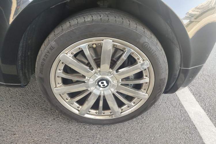 Used Bentley Mulsanne 2013 6.8T Mulliner Special Edition Right Front Wheel Hub