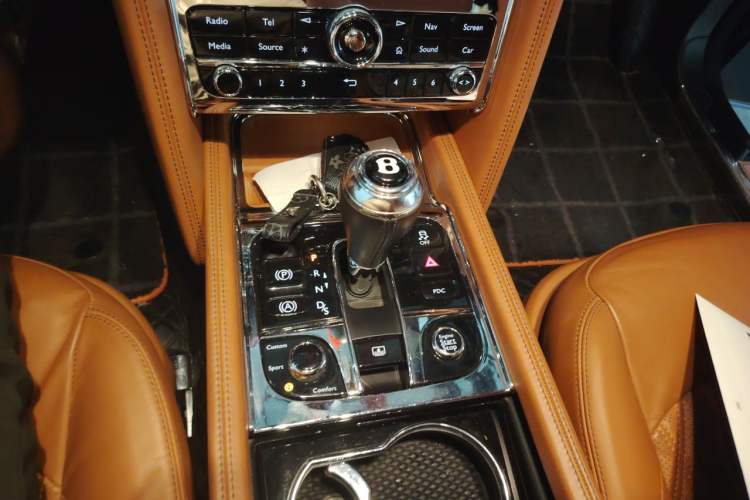 Used Bentley Mulsanne 2017 6.8T Long Wheelbase Version Gear Lever