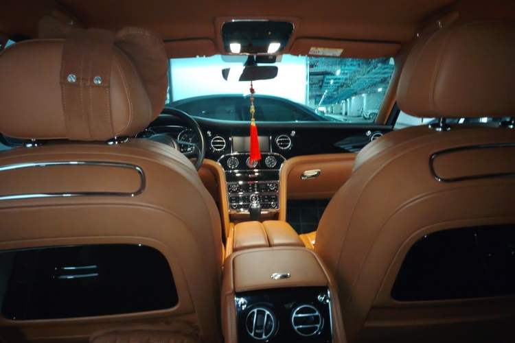 Used Bentley Mulsanne 2017 6.8T Long Wheelbase Version Headliner