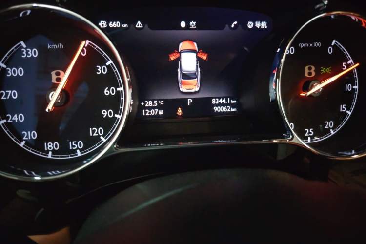 Used Bentley Mulsanne 2017 6.8T Long Wheelbase Version Odometer Close Up