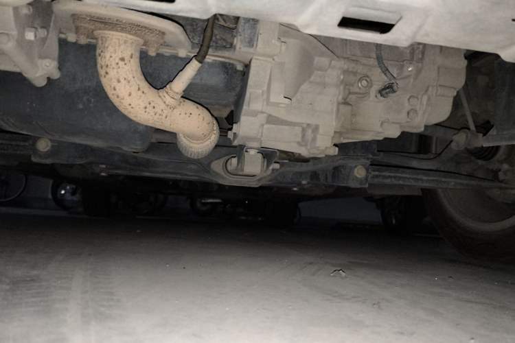 Used Bestune B30 2016 1.6L manual Comfort trim level Chassis Front