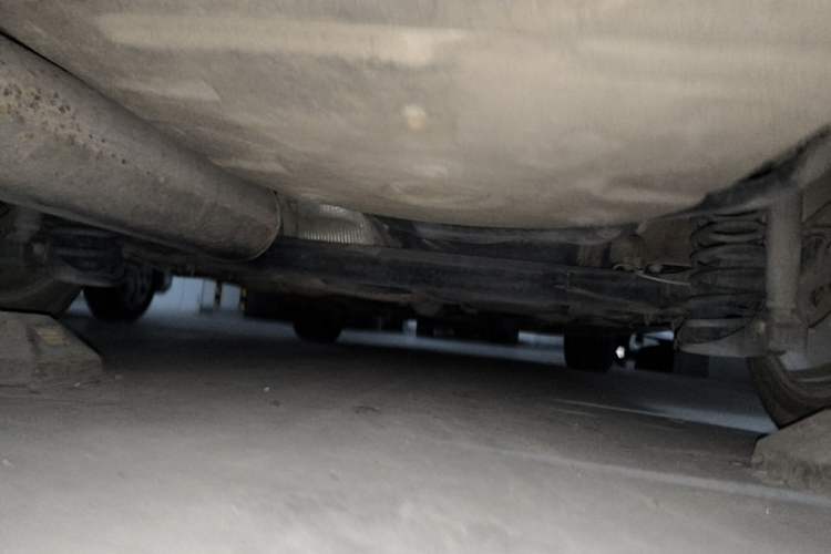 Used Bestune B30 2016 1.6L manual Comfort trim level Chassis Rear