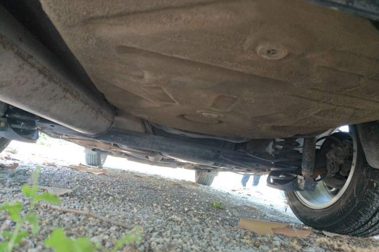 Used Bestune B30 2016 1.6L manual Comfort trim level Chassis Rear