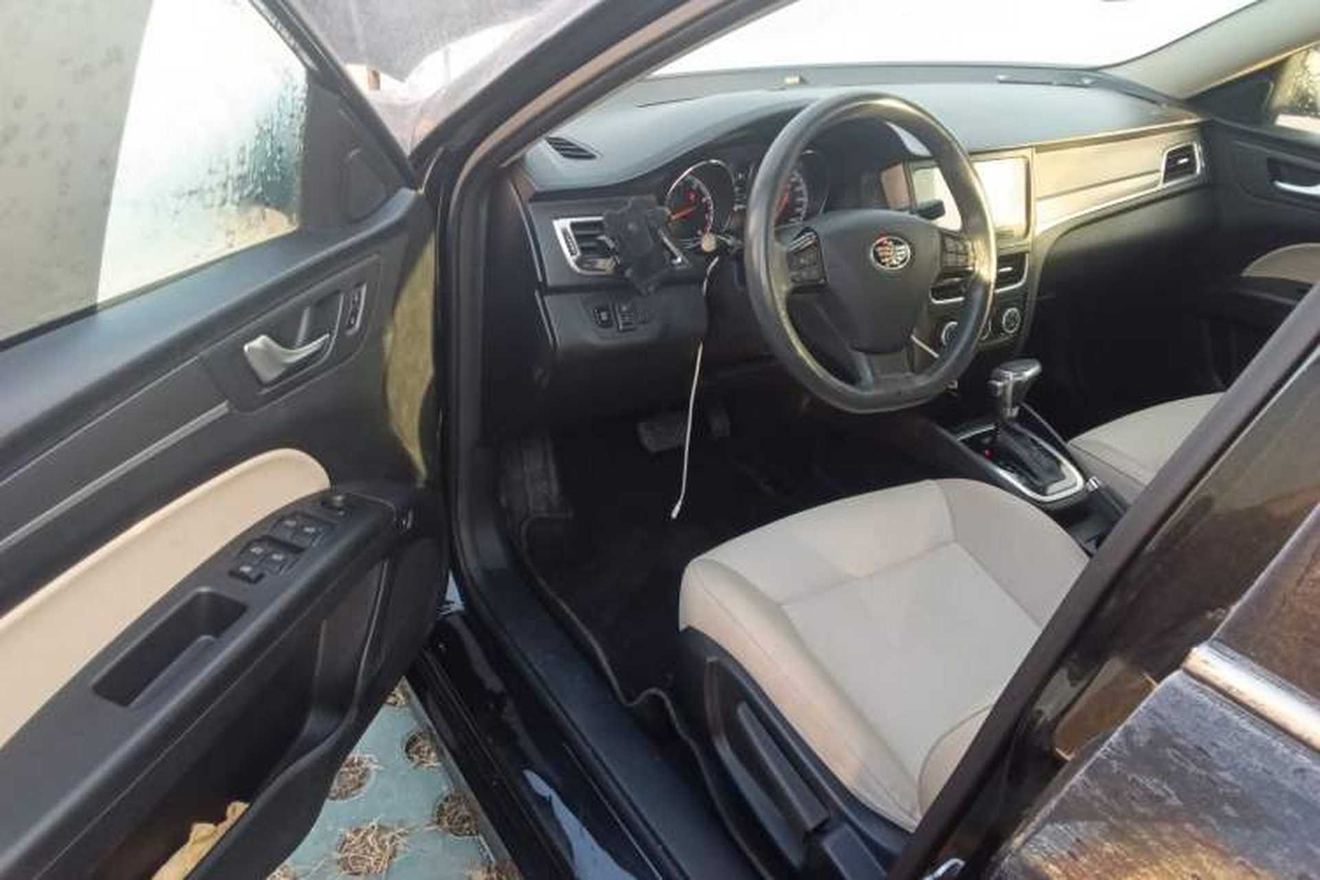 Used Bestune B30 2016 1.6L Automatic Luxury Model Driver Seat
