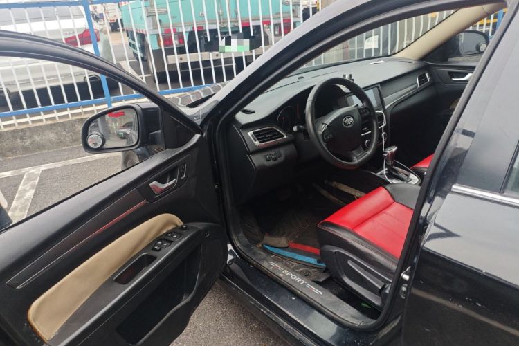 Used Bestune B30 2016 1.6L Automatic Luxury Model Driver Seat