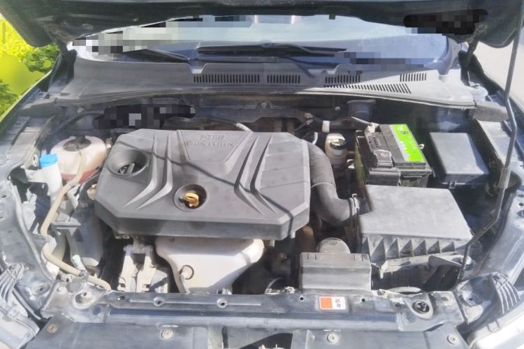 Used Bestune B30 2016 1.6L manual Comfort trim level Engine Bay