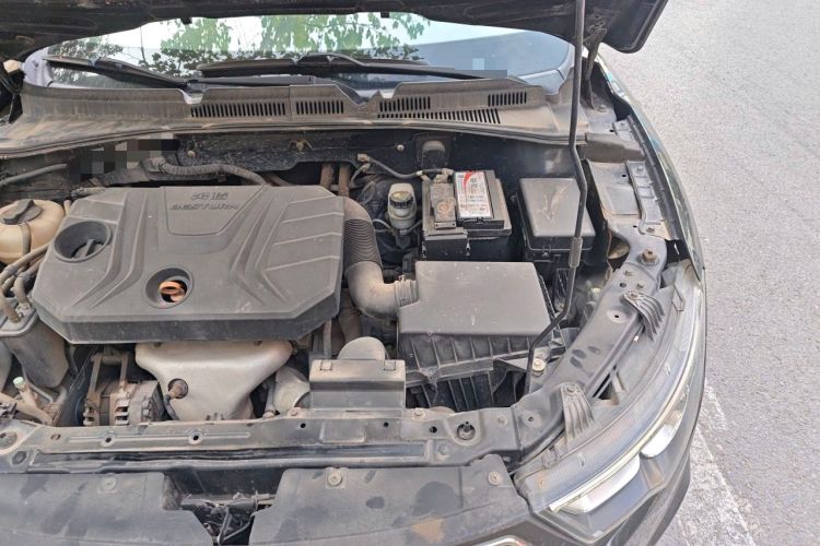 Used Bestune B30 2016 1.6L manual luxury version Engine Bay Left