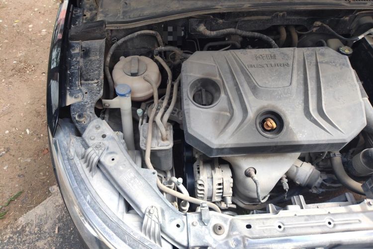 Used Bestune B30 2016 1.6L manual luxury version Engine Bay Right