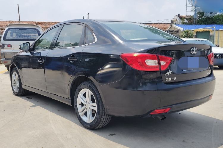 Used Bestune B30 2016 1.6L Automatic Luxury Model Exterior 5