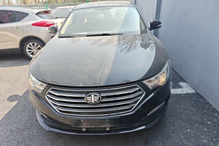 Used Bestune B30 2016 1.6L Automatic Luxury Model Front