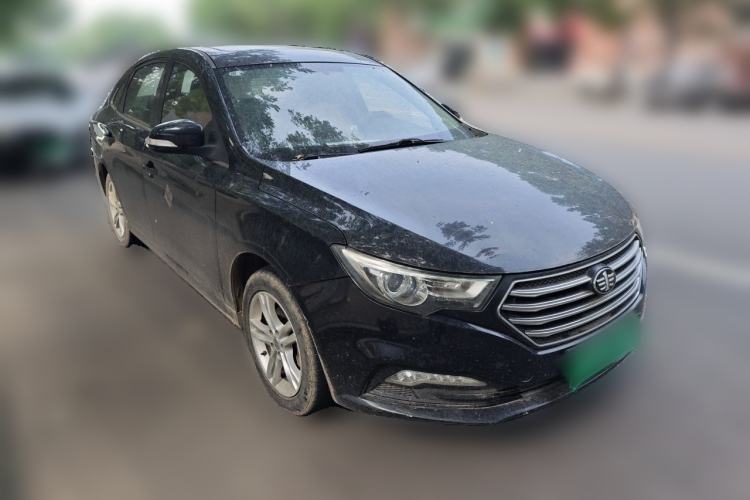 Used Bestune B30 2016 1.6L manual luxury version Front Right 45 Deg
