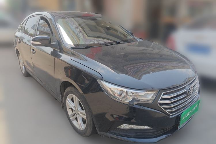 Used Bestune B30 2016 1.6L manual luxury version Front Right 45 Deg