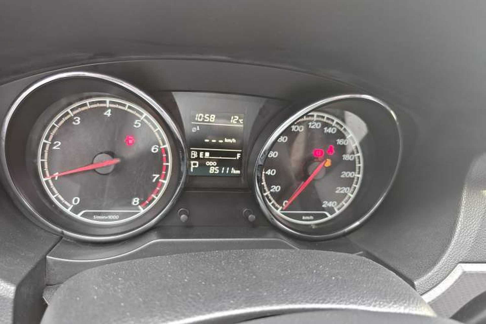 Used Bestune B30 2016 1.6L Automatic Luxury Model Instrument Cluster