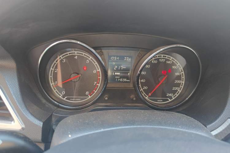 Used Bestune B30 2016 1.6L manual luxury version Instrument Cluster
