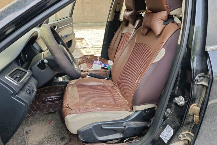 Used Bestune B30 2016 1.6L manual luxury version Left Front Seat