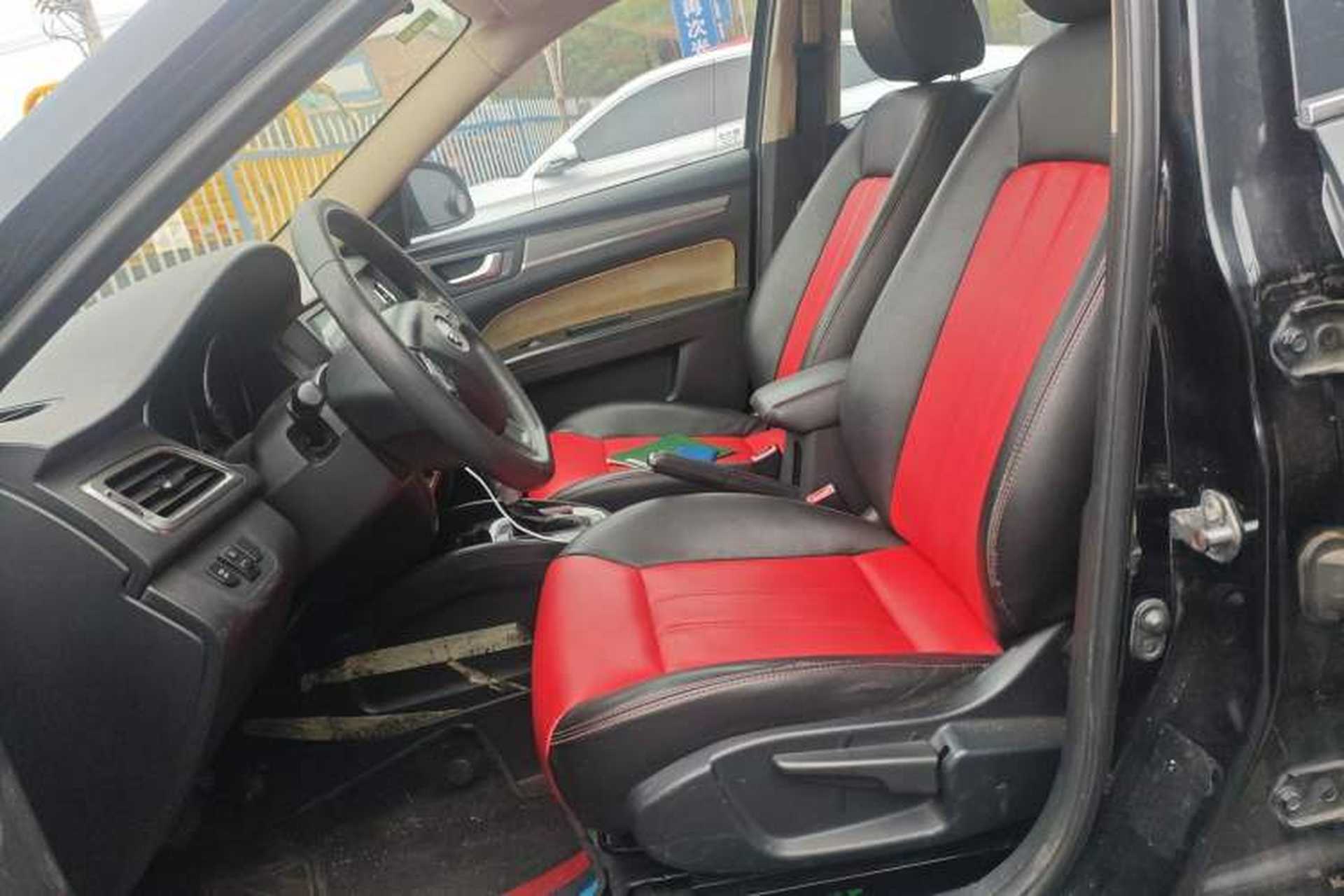 Used Bestune B30 2016 1.6L Automatic Luxury Model Left Front Seat