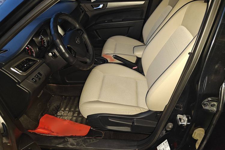 Used Bestune B30 2016 1.6L Automatic Luxury Model Left Front Seat