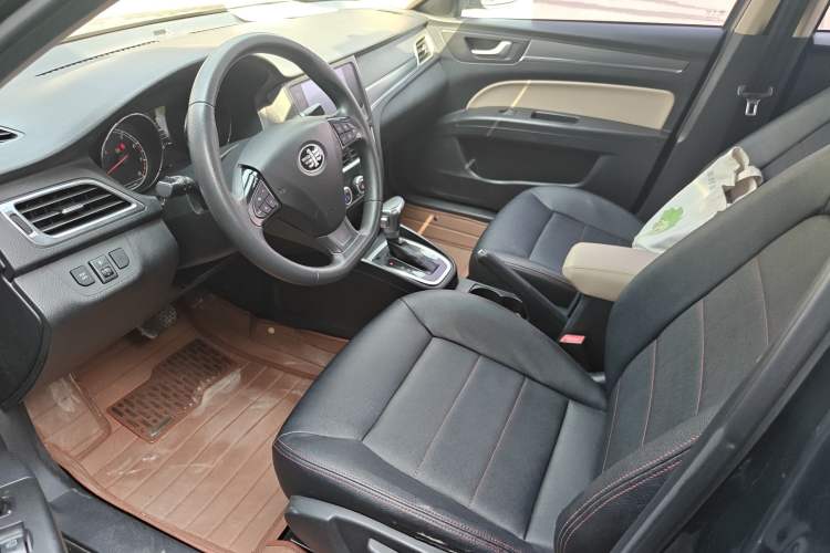 Used Bestune B30 2016 1.6L Automatic Luxury Model Left Front Seat