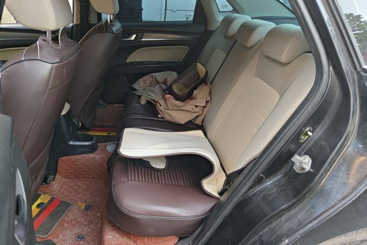 Used Bestune B30 2016 1.6L manual luxury version Left Rear Seat