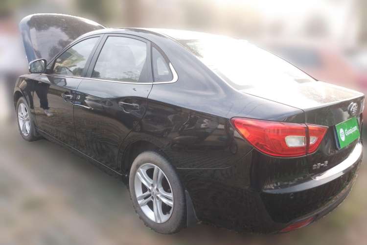 Used Bestune B30 2016 1.6L manual Comfort trim level Rear Left 45 Deg