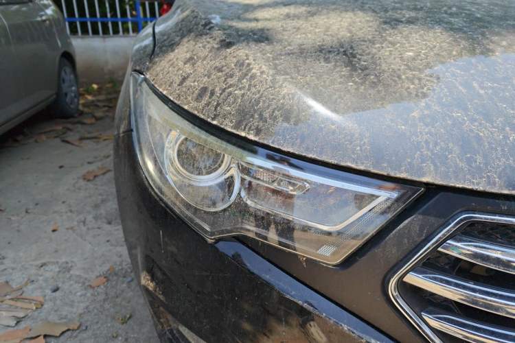 Used Bestune B30 2016 1.6L manual Comfort trim level Right Front Headlight