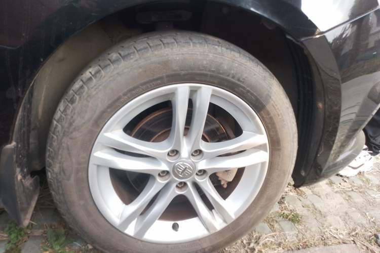 Used Bestune B30 2016 1.6L manual Comfort trim level Right Front Wheel Hub