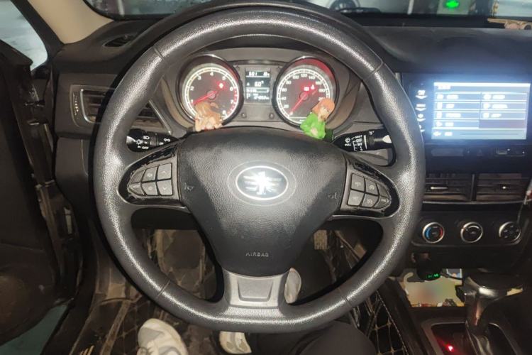 Used Bestune B30 2016 1.6L Automatic Luxury Model Steering Wheel