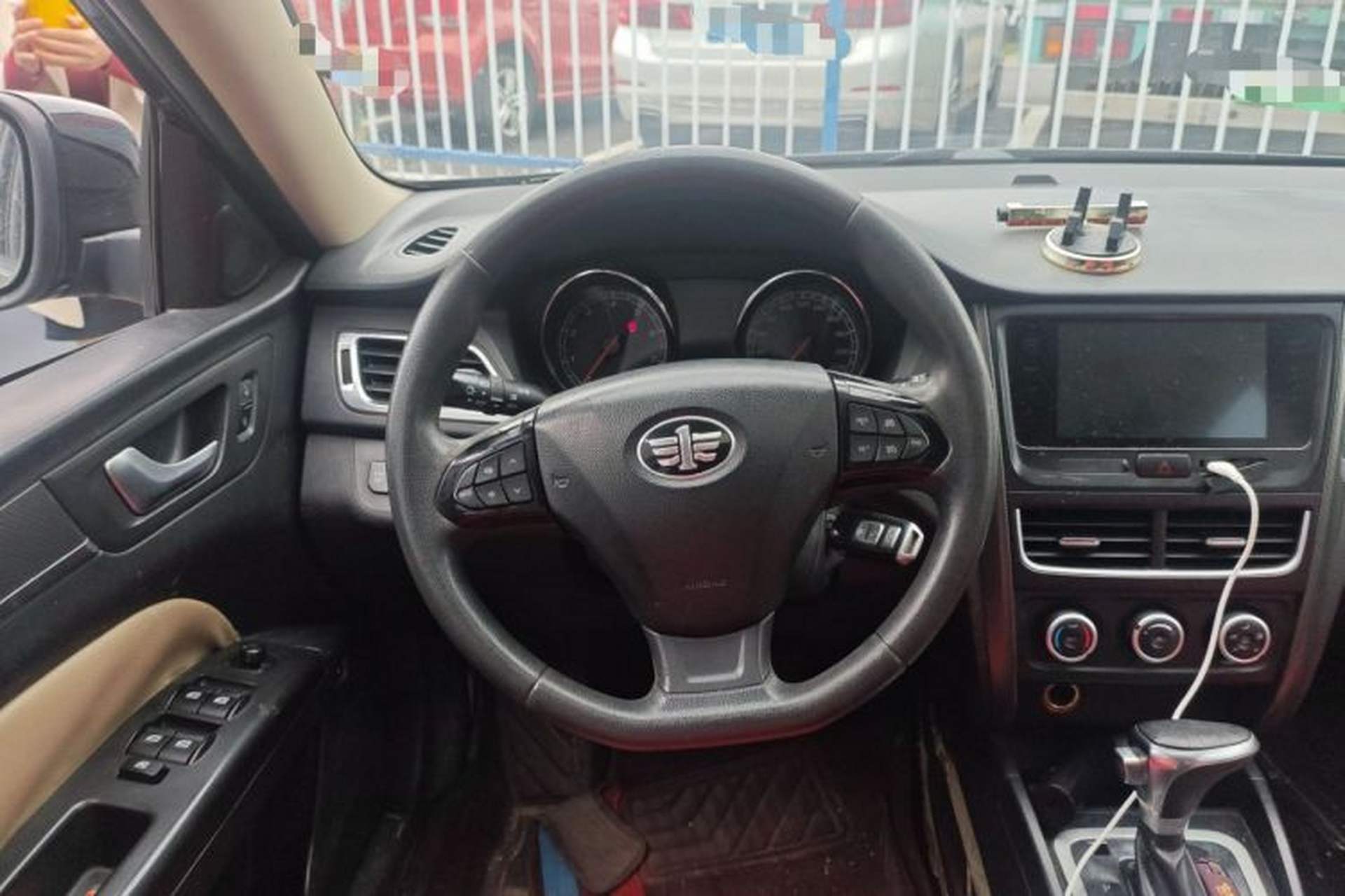 Used Bestune B30 2016 1.6L Automatic Luxury Model Steering Wheel