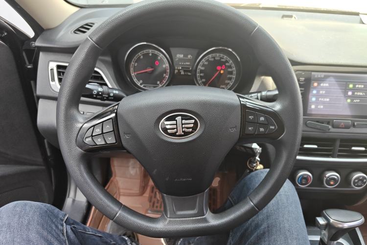 Used Bestune B30 2016 1.6L Automatic Luxury Model Steering Wheel