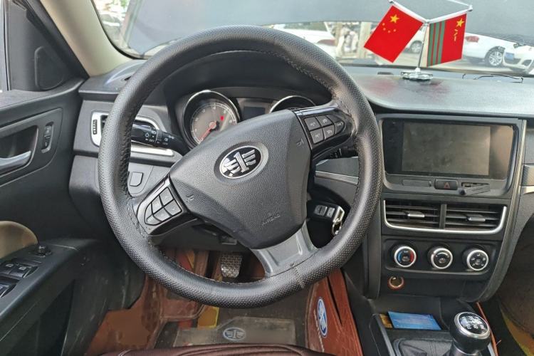 Used Bestune B30 2016 1.6L manual luxury version Steering Wheel
