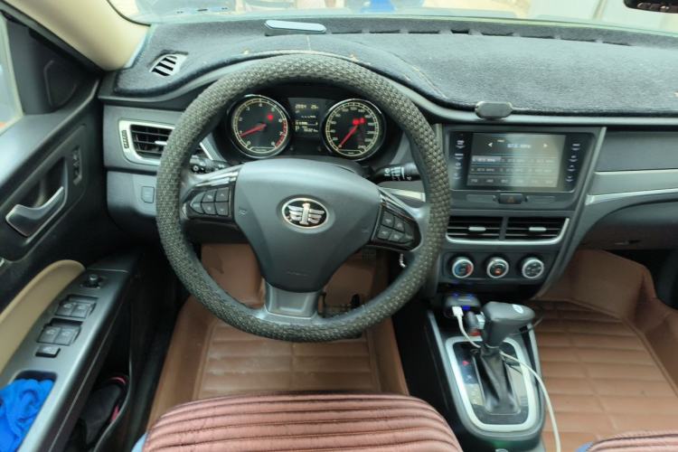 Used Bestune B30 2016 1.6L Automatic Luxury Model Steering Wheel