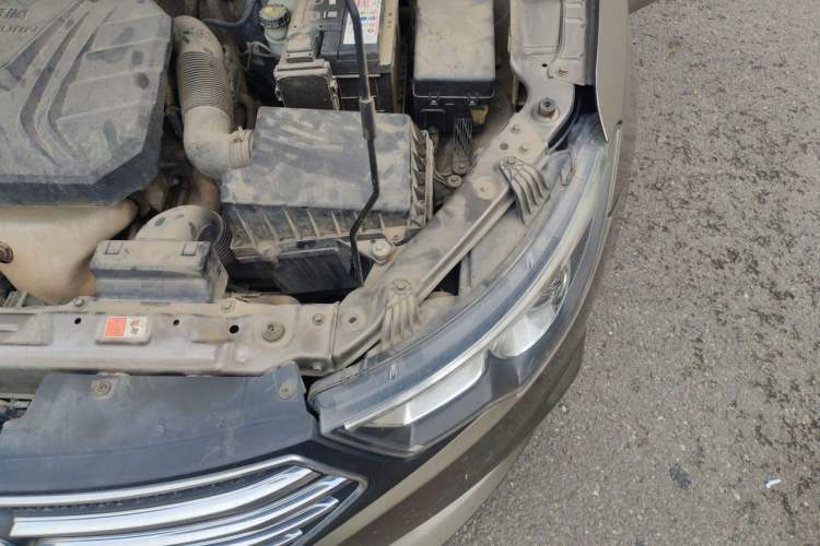 Used Bestune B30 2016 1.6L Manual Premium Edition Engine Bay Left