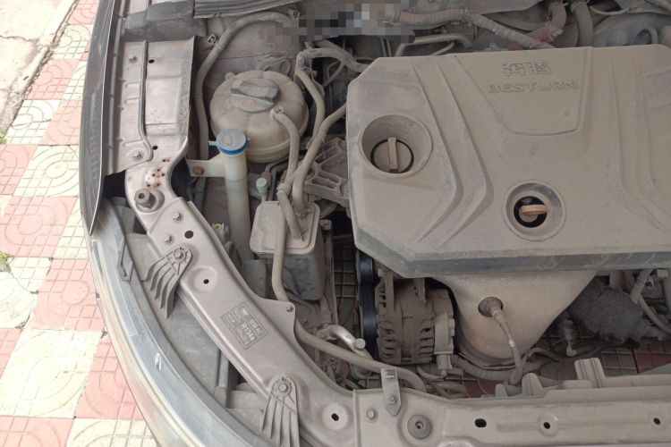 Used Bestune B30 2016 1.6L manual Comfort trim level Engine Bay Right