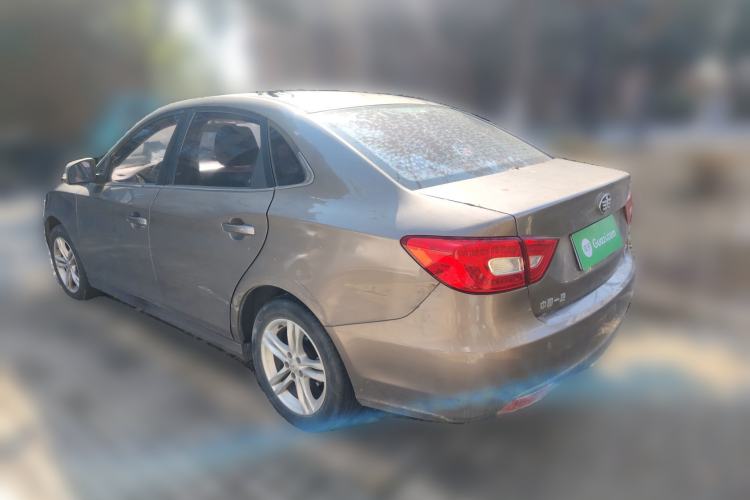 Used Bestune B30 2016 1.6L Automatic Luxury Model Exterior 2